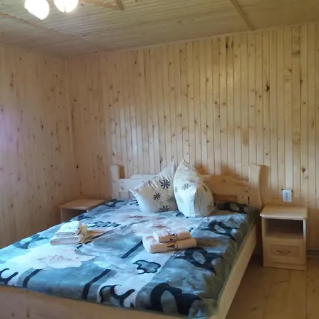 Jaktstuga Zatyshok